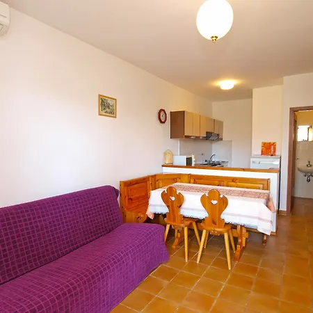Anna 920 Hotel 2*