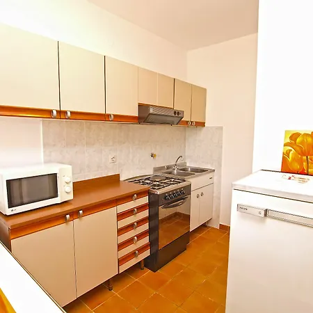 Hotel Anna 920 Valbandon